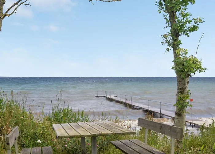 Amilla - 150m From The Sea By Interhome